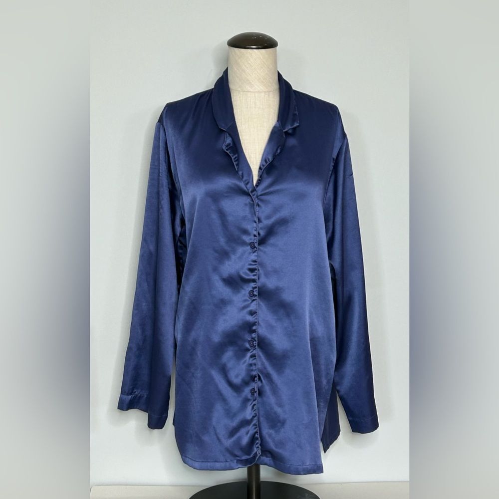 Y2K Victoria’s Secret Purple Satin Button Front Pajama Shirtdress size Medium